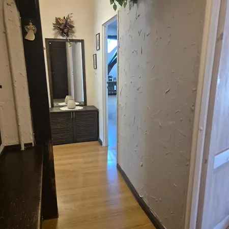 Mieszkanie 100 M Dla 4- 8 Osób Apartament *