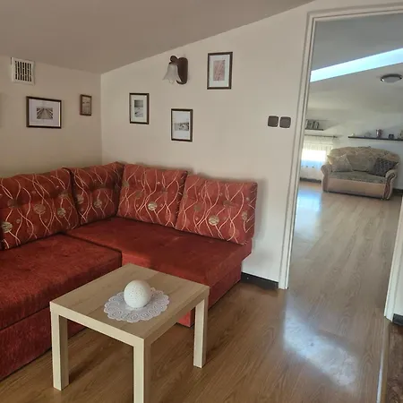 Mieszkanie 100 M Dla 4- 8 Osób * Poznań