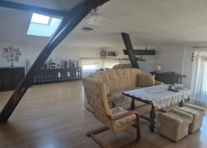 Mieszkanie 100 M Dla 4- 8 Osób *